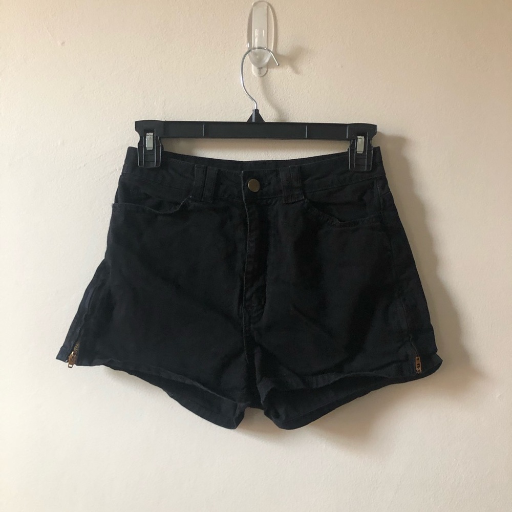 American Apparel Black Side Zip Shorts - Picture 1 of 4